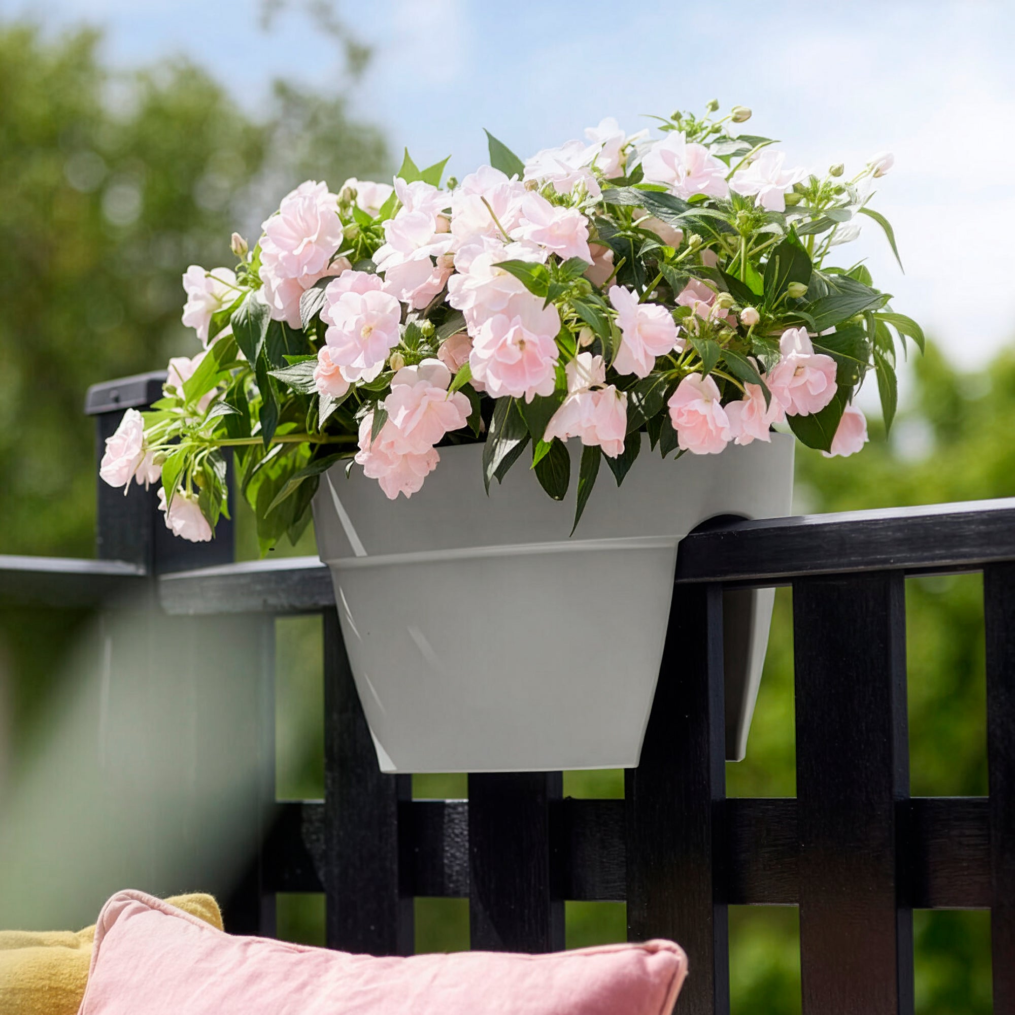 Bakker Vibia Campana Flower Bridge jardinière blanche 40cm
