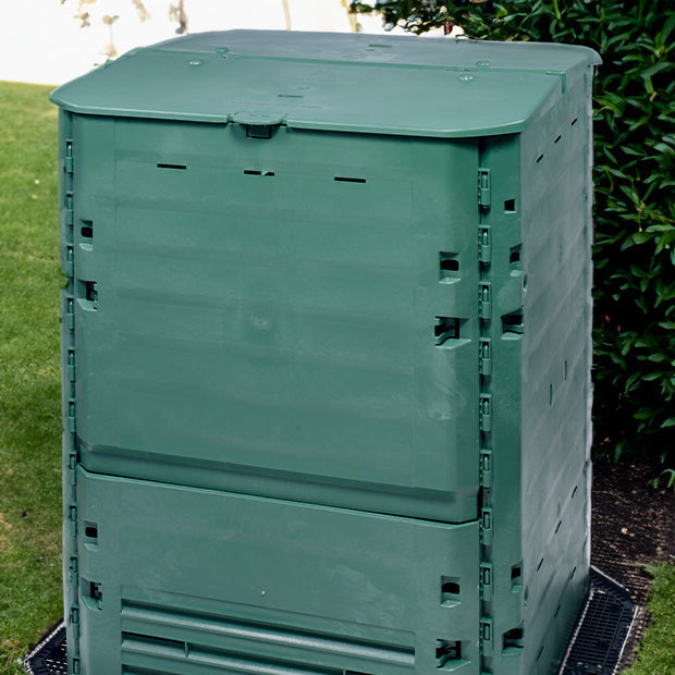 Bakker Entretien Thermo-king composteur vert 400L grille fond